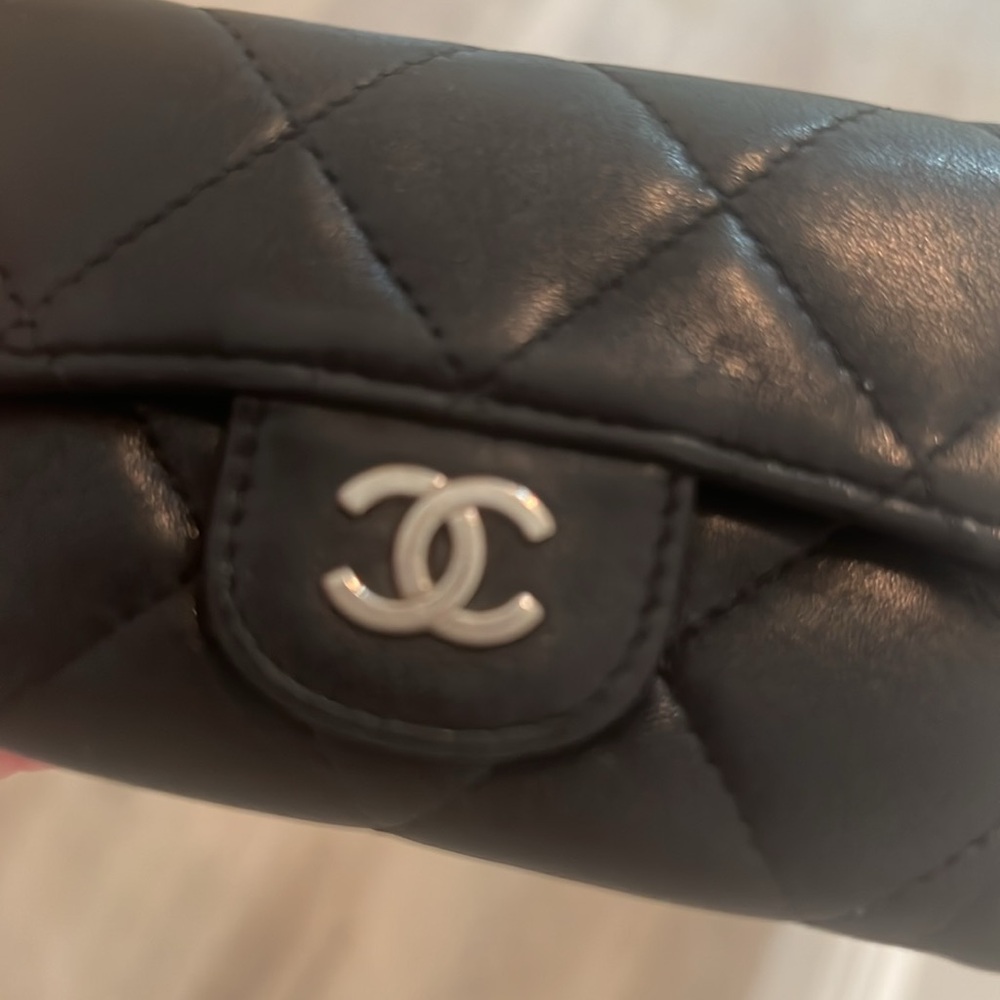AUTH Chanel Key Holder Card Case Black Lambskin - Picture 14 of 16